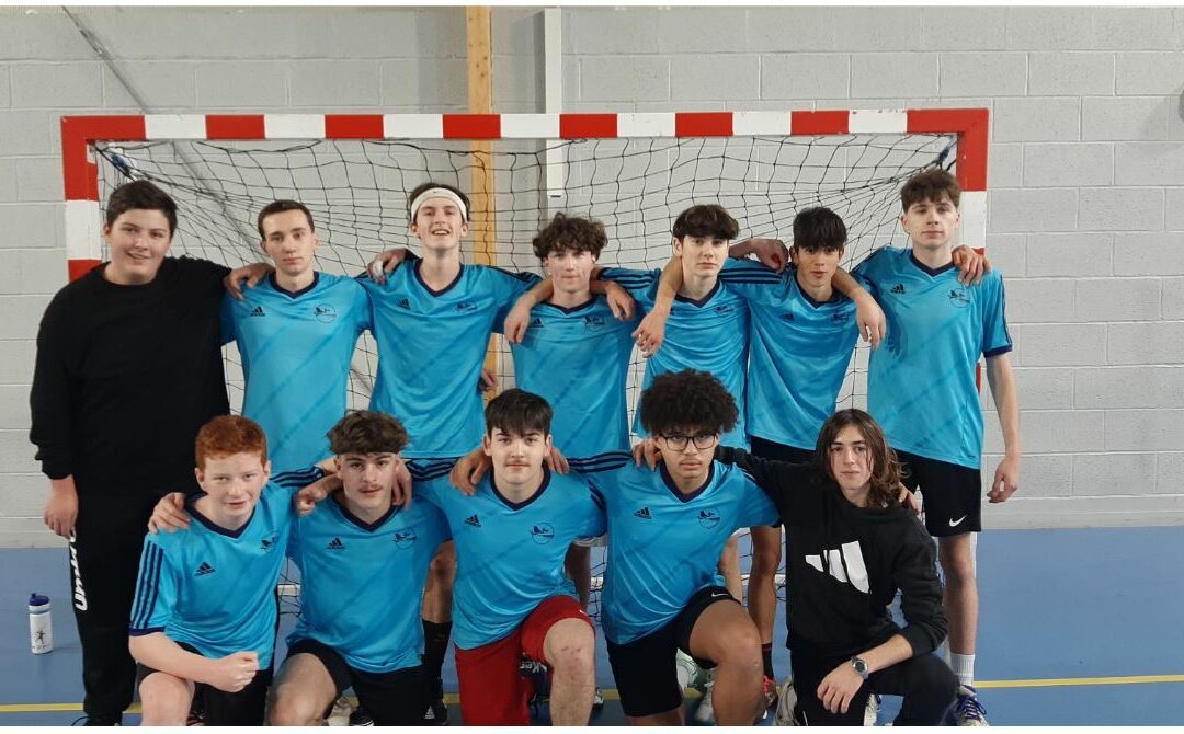 Bravo aux cadets qui ont fini 2ème académique au handball